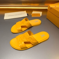 Louis Vuitton Slippers